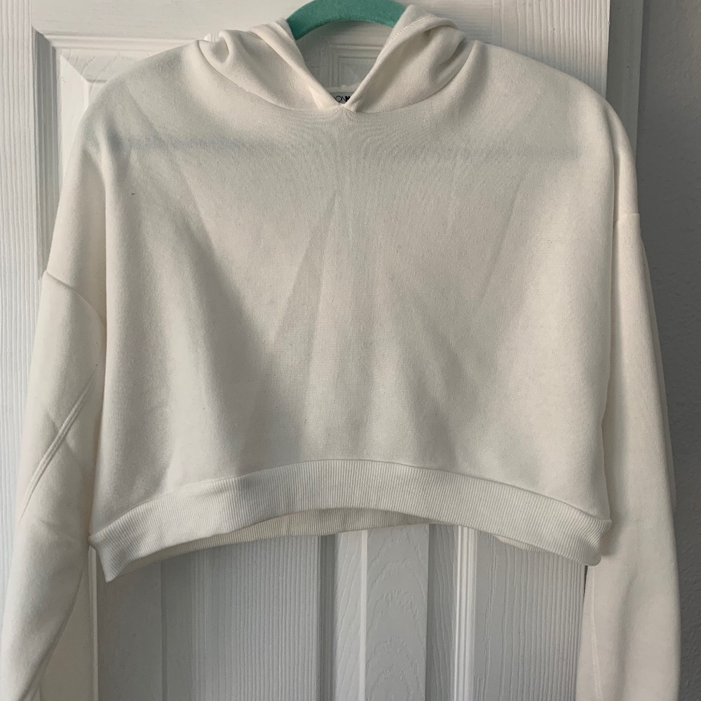 Cropped white hoodie